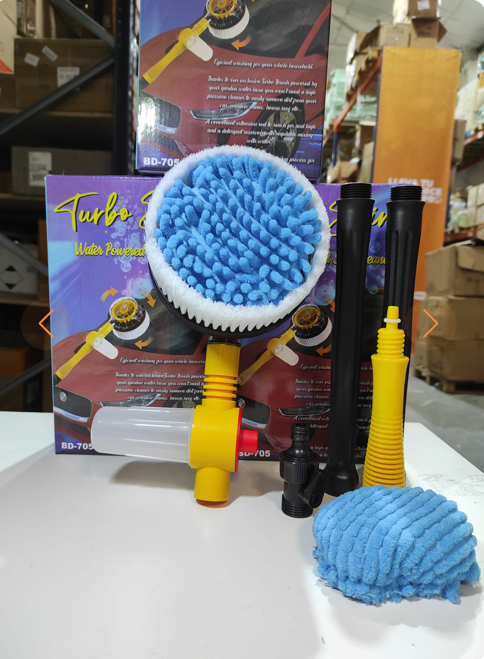 PROFESSIONAL ROTATING SPRAY BRUSH